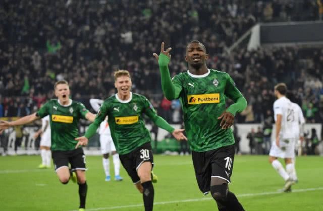 罕见地用扔 罕见地用扔