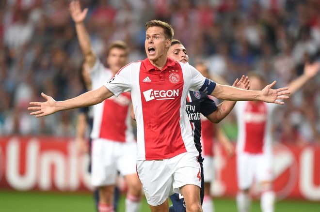 收入来源亦 收入来源亦