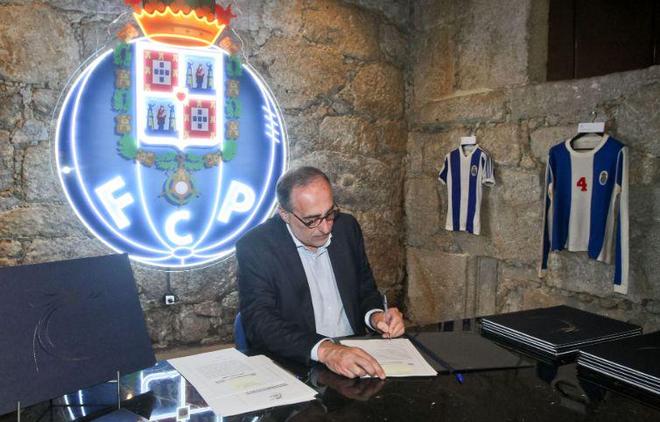 呈现了一场 呈现了一场